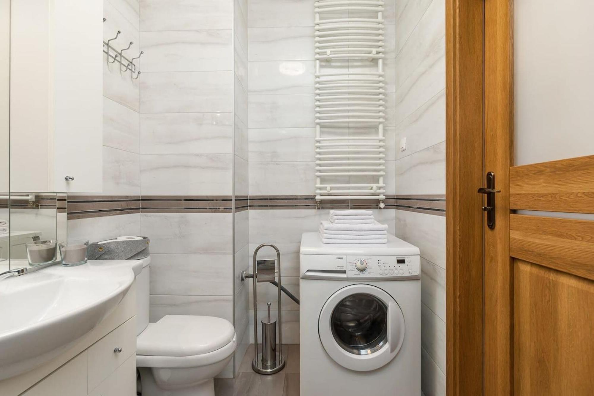 Burakowska 16 - Modern Apartment With Balcony Noclegi Renters วอร์ซอ ภายนอก รูปภาพ