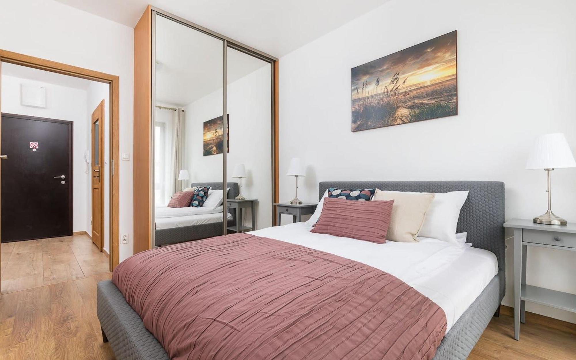 Burakowska 16 - Modern Apartment With Balcony Noclegi Renters วอร์ซอ ภายนอก รูปภาพ
